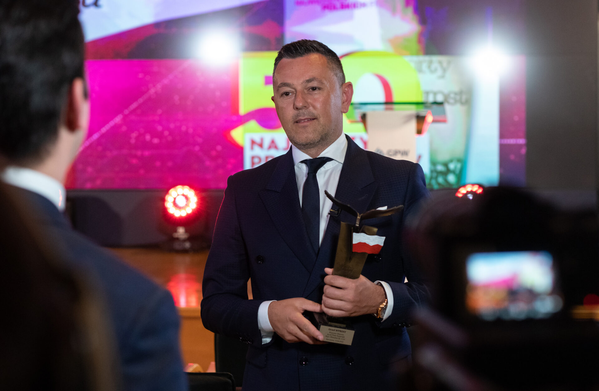 Jacek Piotr Kacprzyk shortly after collecting the 2022 Wprost Eagle award